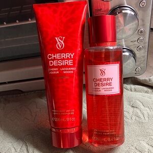🍒Victoria’s Secret Cherry Desire beauty bundle NWT